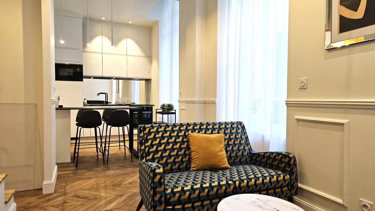 Charmant Studio Hypercentre Reims Apartman Kültér fotó