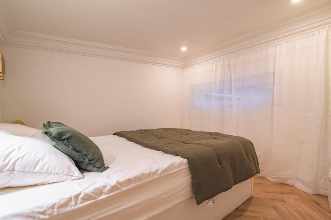 Charmant Studio Hypercentre Reims Apartman Kültér fotó